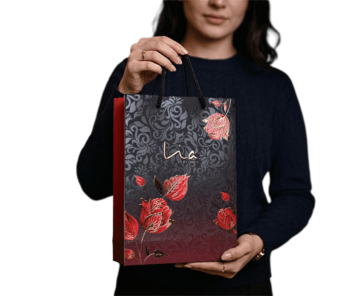 Custom printed paper bags for businesses in Dubai with premium, luxury, and custom paper bag printing services.
